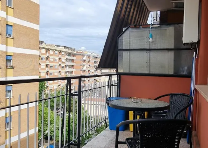 Urban Street Apartment Roma